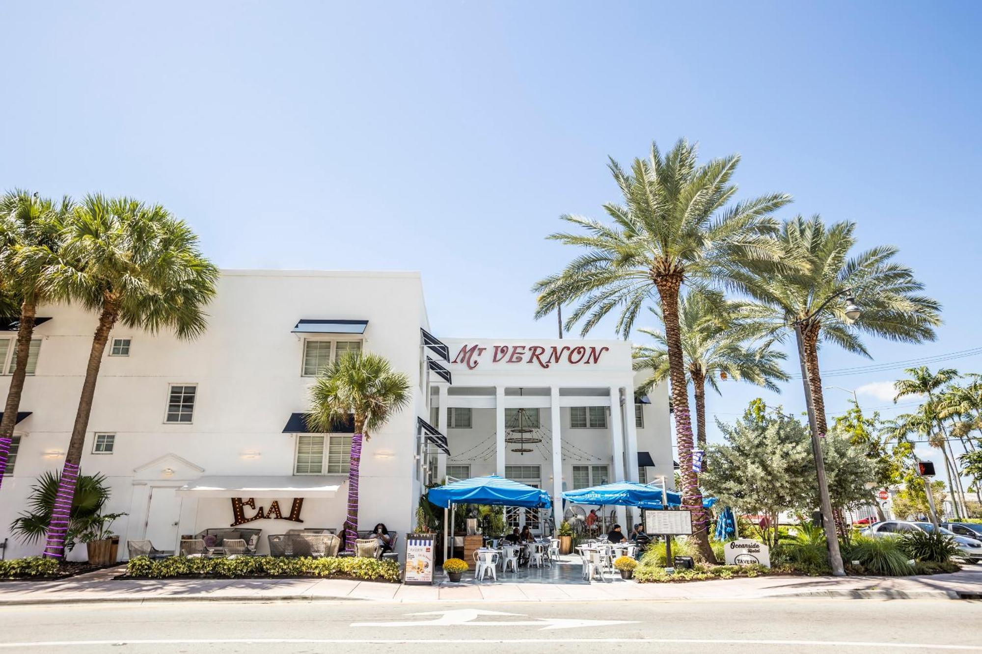 Oceanside Hotel And Suites Miami Beach Exterior photo